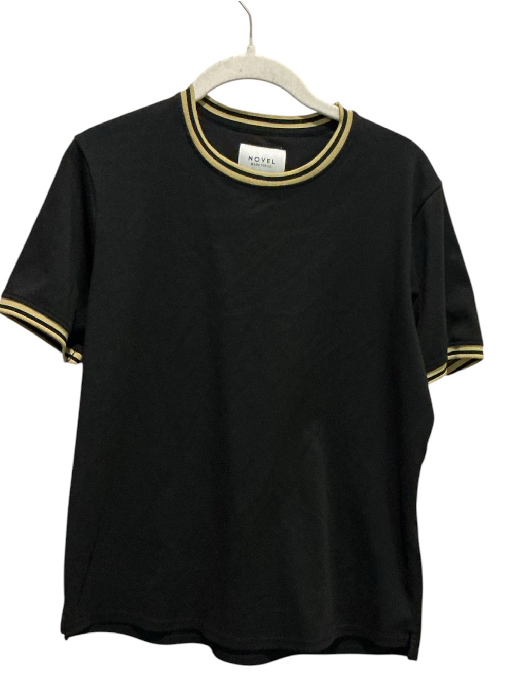 NOVEL 	Made for USA Men’s Black/ Yellow Trim T Shirt